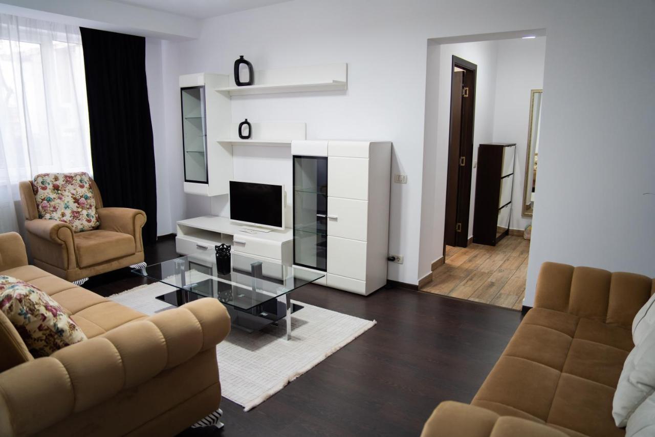 Ultracentral Golden Apartament 2 Suceava Luaran gambar